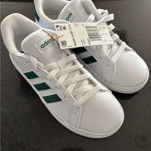 Adidas Grand Court 2.0 K White and Green Sneakers